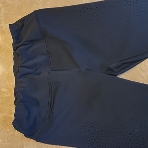*Athleta Laser Cut 7/8 Tight, S